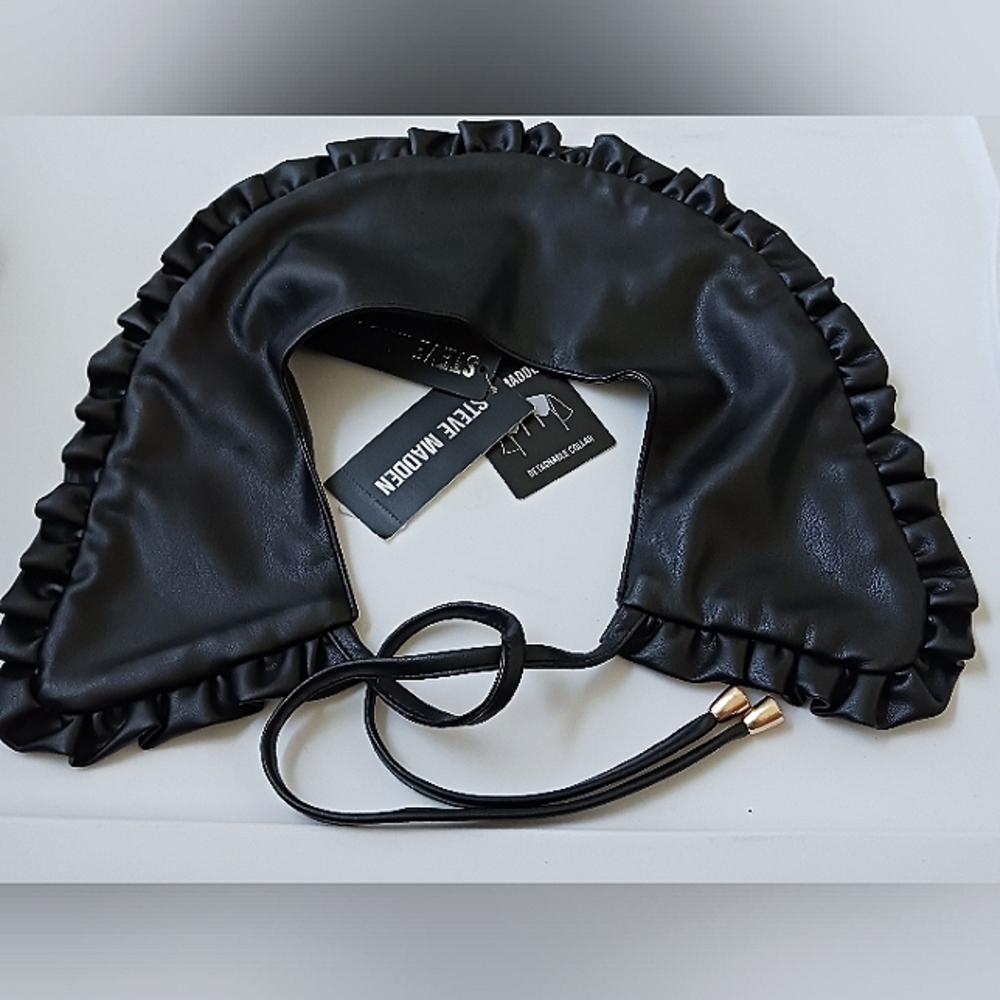 Steve Madden Faux Leather Detachable Collar